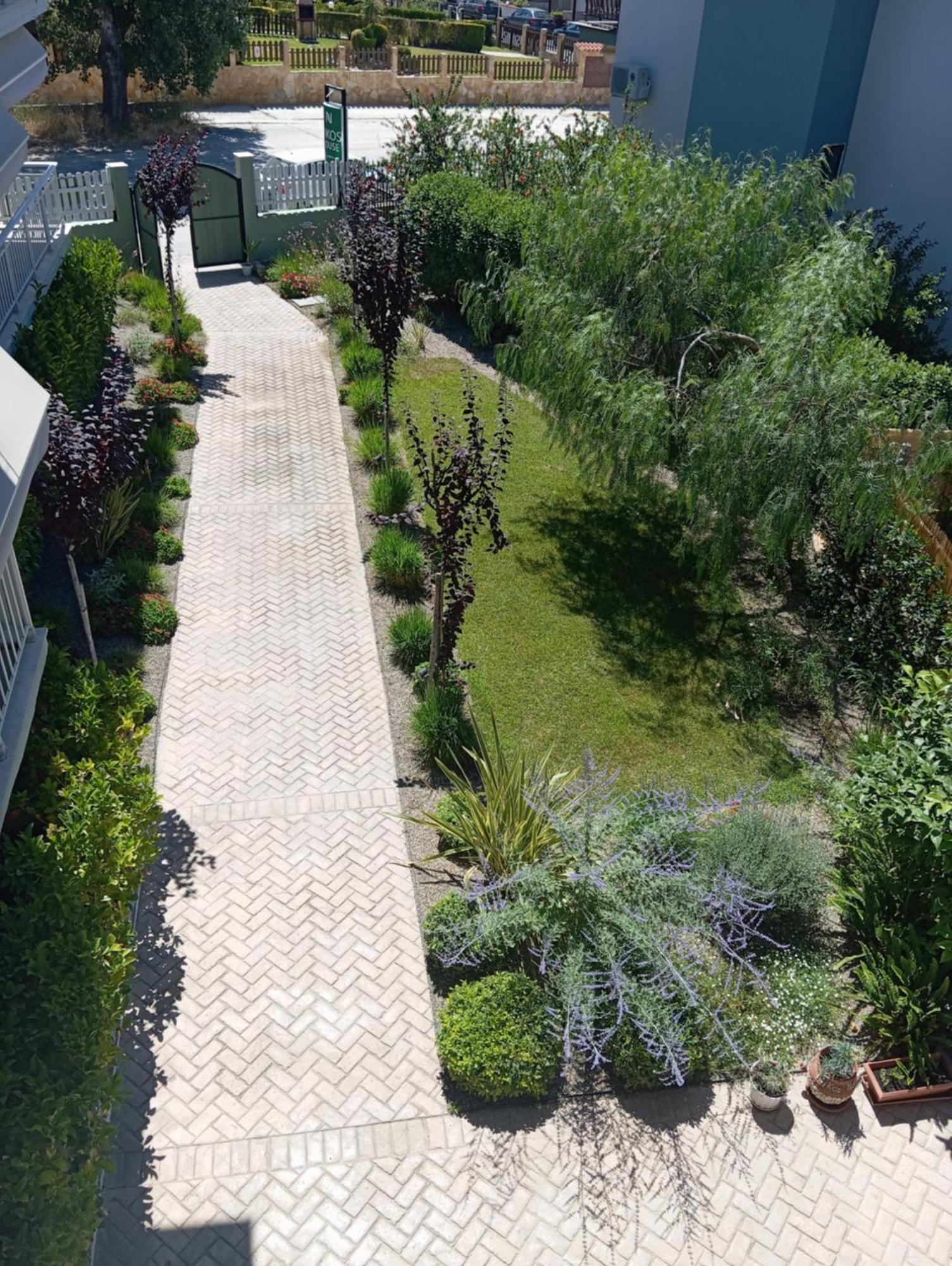 니키티 Nikos House 아파트 호텔 외부 사진